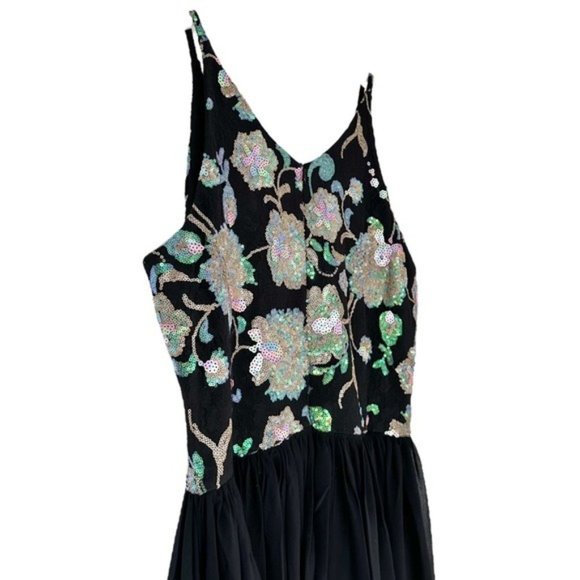 Dress The Population Adriana Sequin Bodice Floral V Neck Gown Size XL NWT - Picture 9 of 12